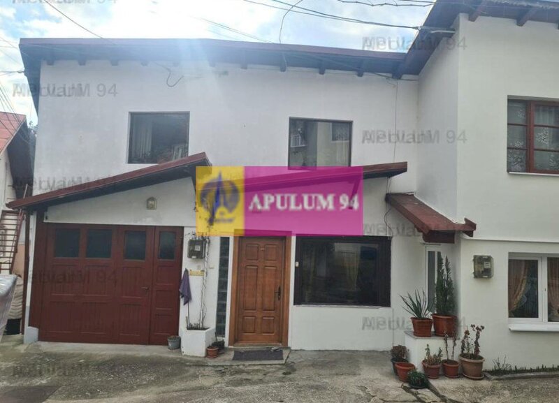 De vanzare apartament in vila - Sinaia
